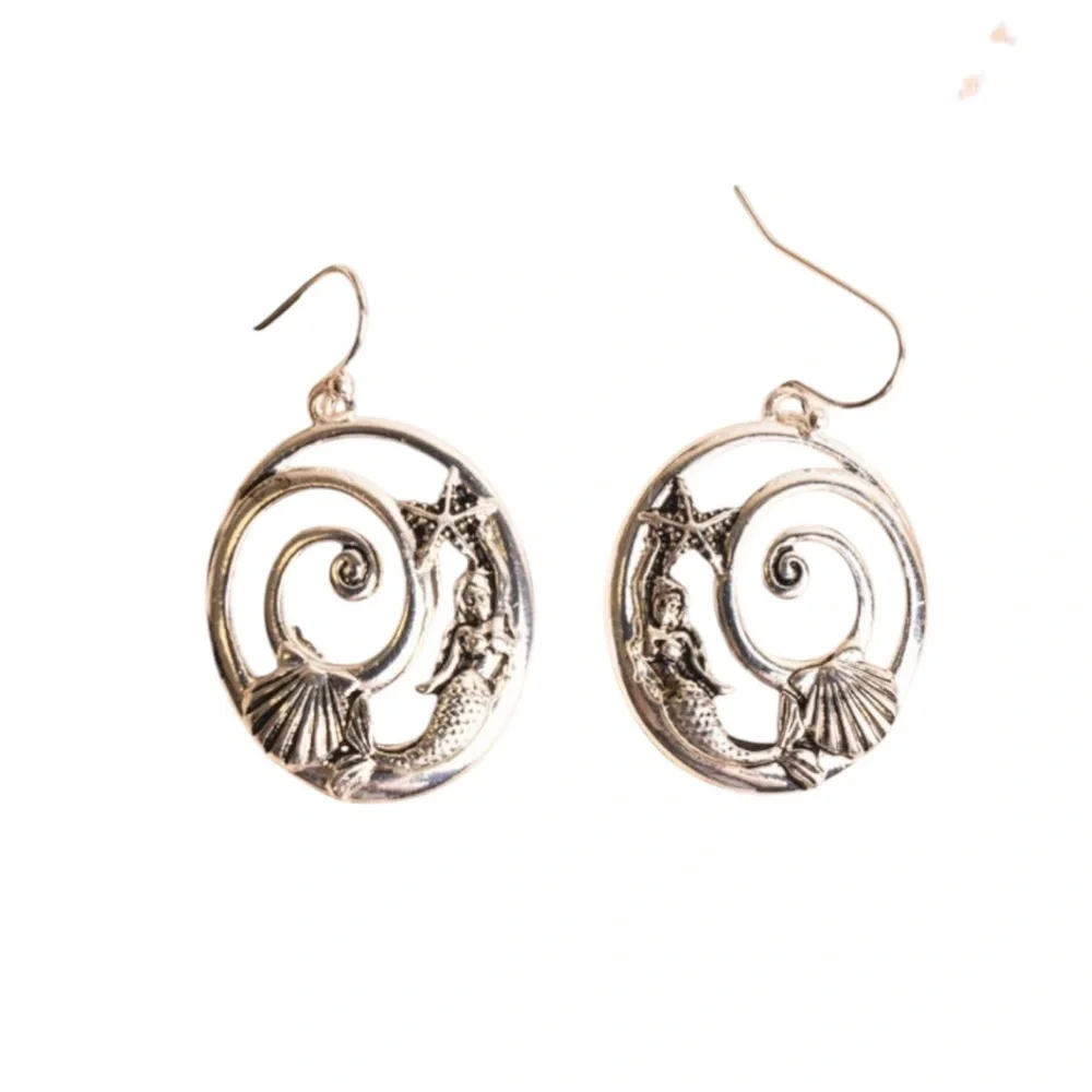 Silvertone mermaid and starfish Spiral Hoop Earrings